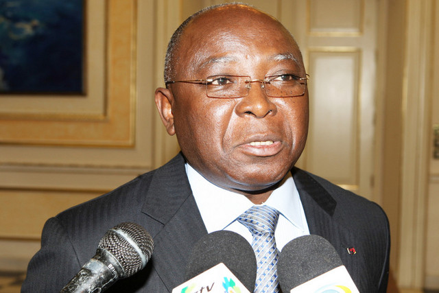 Gouvernement : Le ministre Raymond Zéphirin Mboulou serait-il dans les habits du premier ministre?