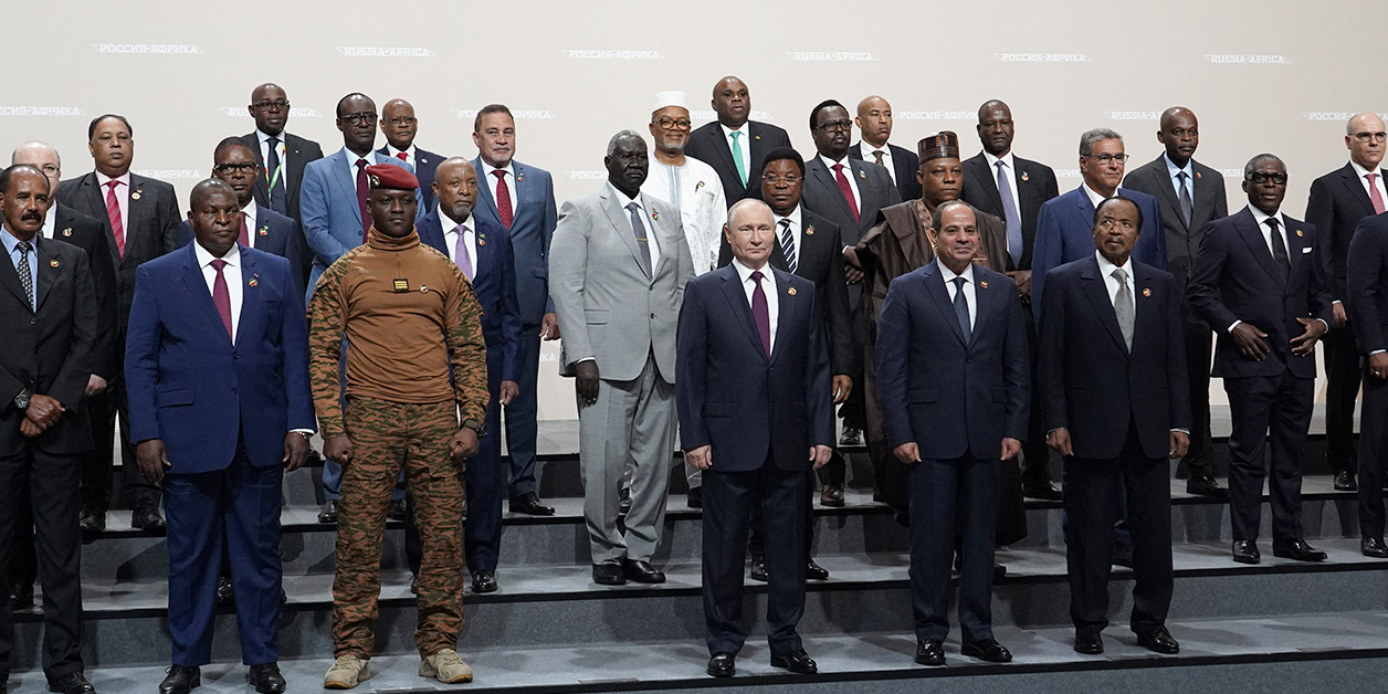 Sommet Russie-Afrique : Pourquoi le (jeune) capitaine-président Ibrahim Traoré a séduit Vladimir Poutine