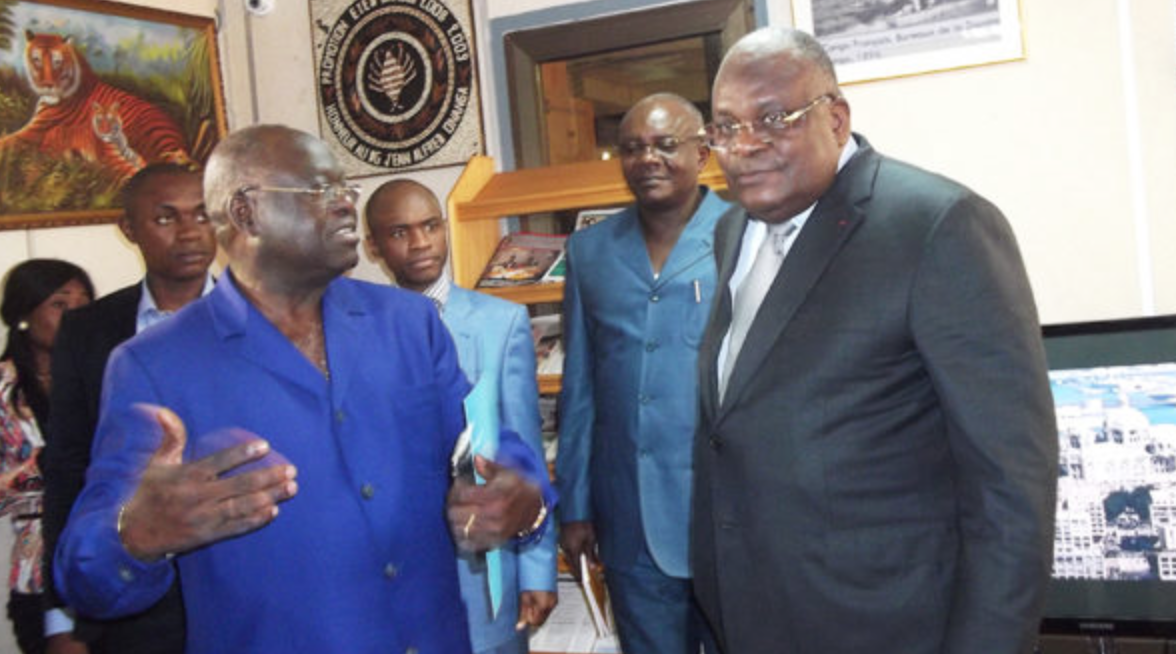 Le ministre des Fiances Calixte Ngonongo humilie le Directeur du Trésor Ngondo