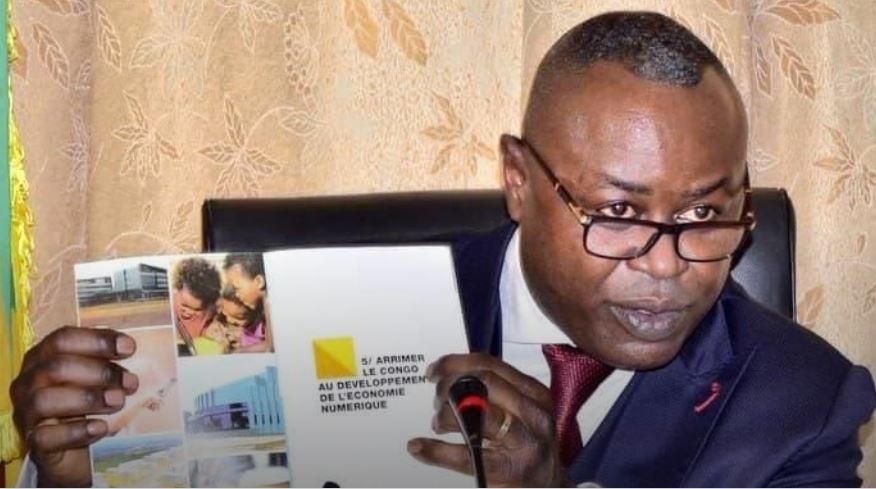 La Stratégie Nationale de Développement de l’Economie Numérique du Ministre Léon Juste Ibombo : Un grossier pastiche qui manque d’ambition !