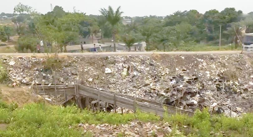 Une érosion continue d’inquiéter la population à Mayanga