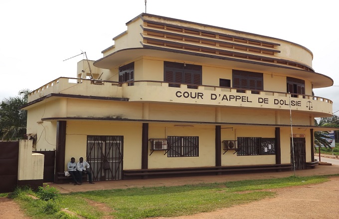 Congo – Affaire Fondeco Dolisie: Descente musclée des policiers au Tribunal de la ville-préfecture