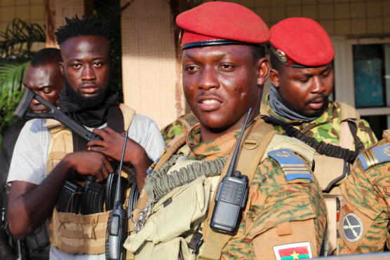 FMI-Burkina Faso : Un concours de 302 millions de dollars négocié par le Capitaine Ibrahim Traoré